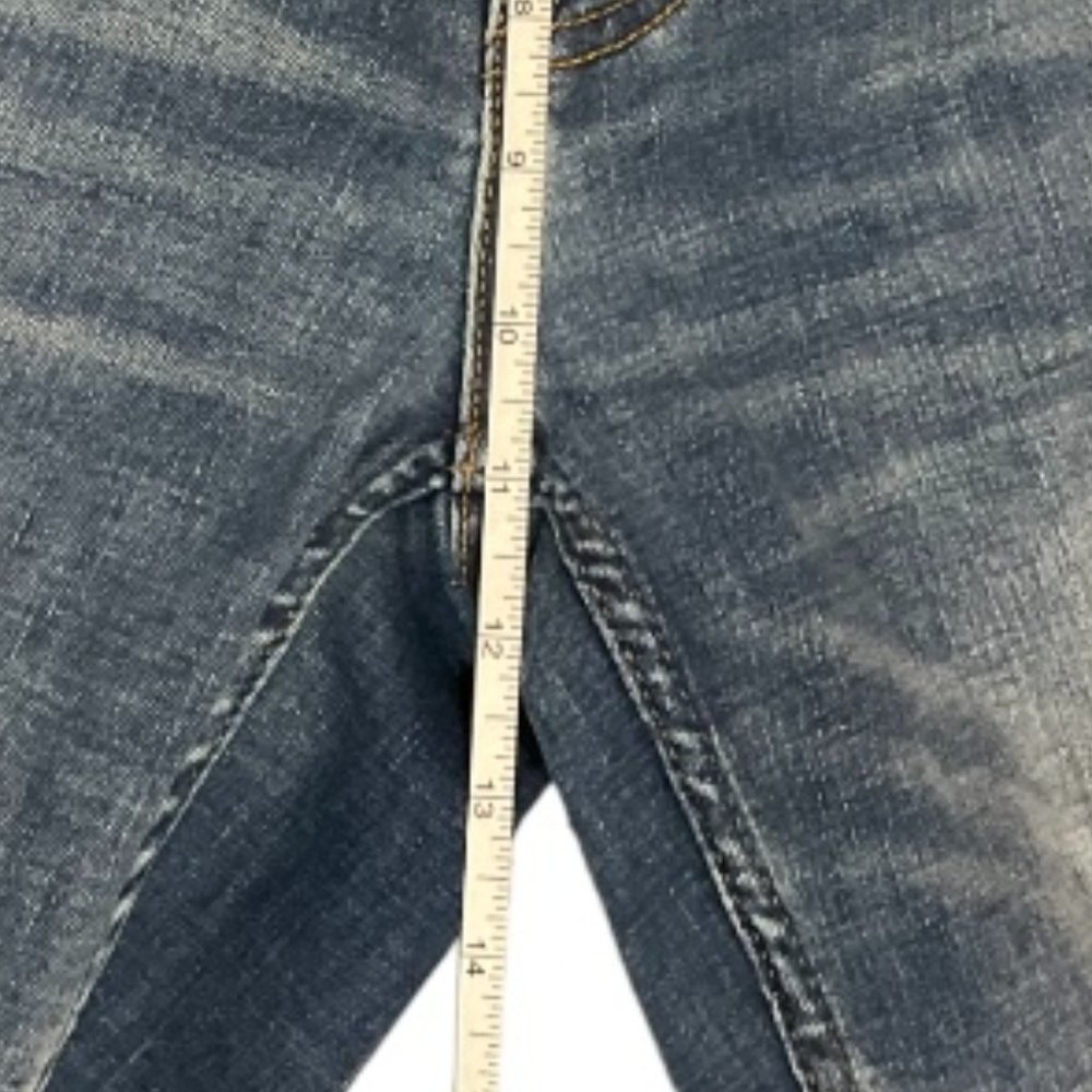 Old Navy Athletic Fit Jeans 31/32 - Picture 5 of 6